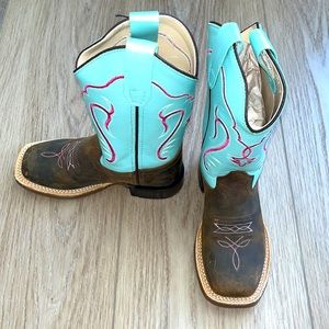 Old West girls cowboy boots!